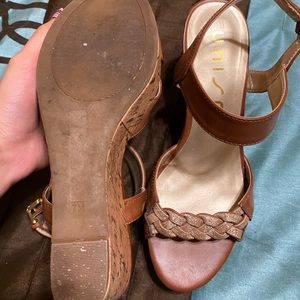 Unisa Brown Platforms